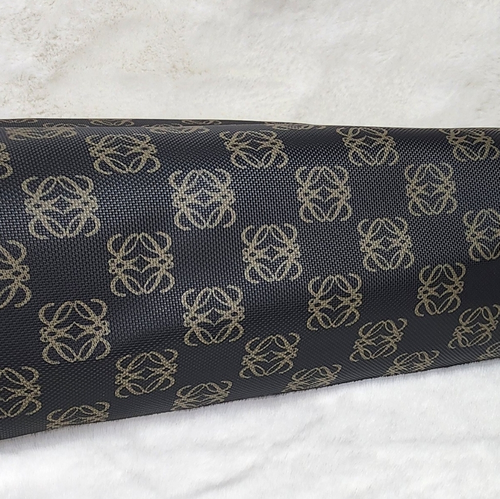 LOEWE Clutch Bag repeat Anagram Gray PVC Brown Leather Silver Zipper - Picture 2 of 11